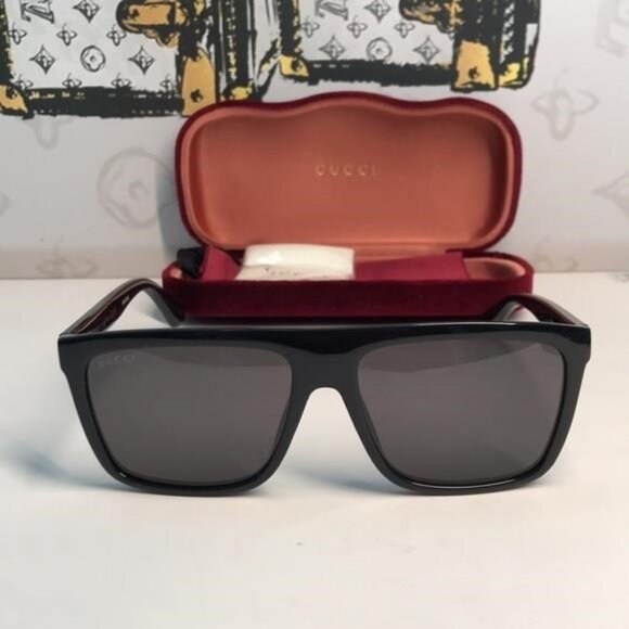 New Authentic Gucci Black Sunglasses GG0748s 001 - Picture 5 of 11